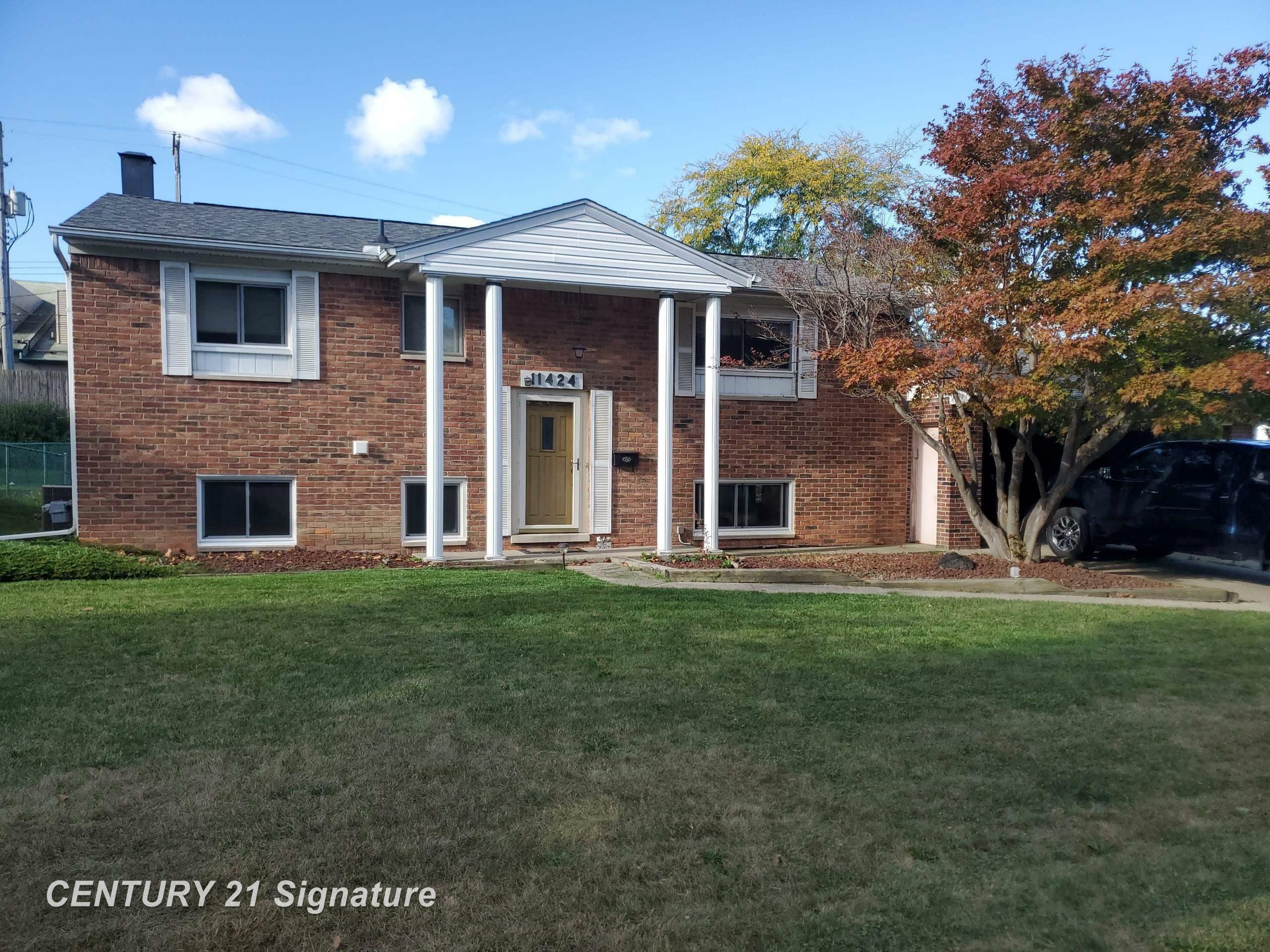 Property Photo: 11424 Hazel Avenue MI 48439