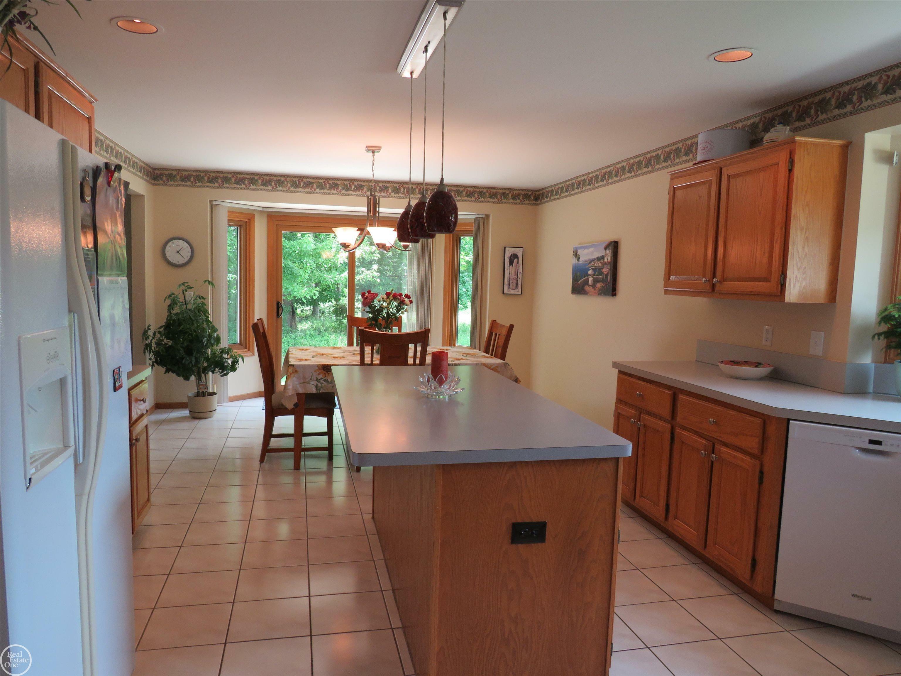 Property Photo: 46778 Tiffin Court MI 48047