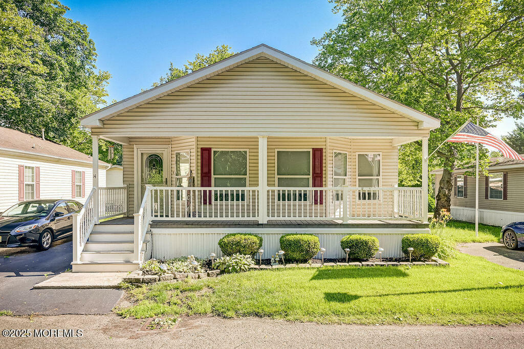 Property Photo: 14 Village Road NJ 07751
