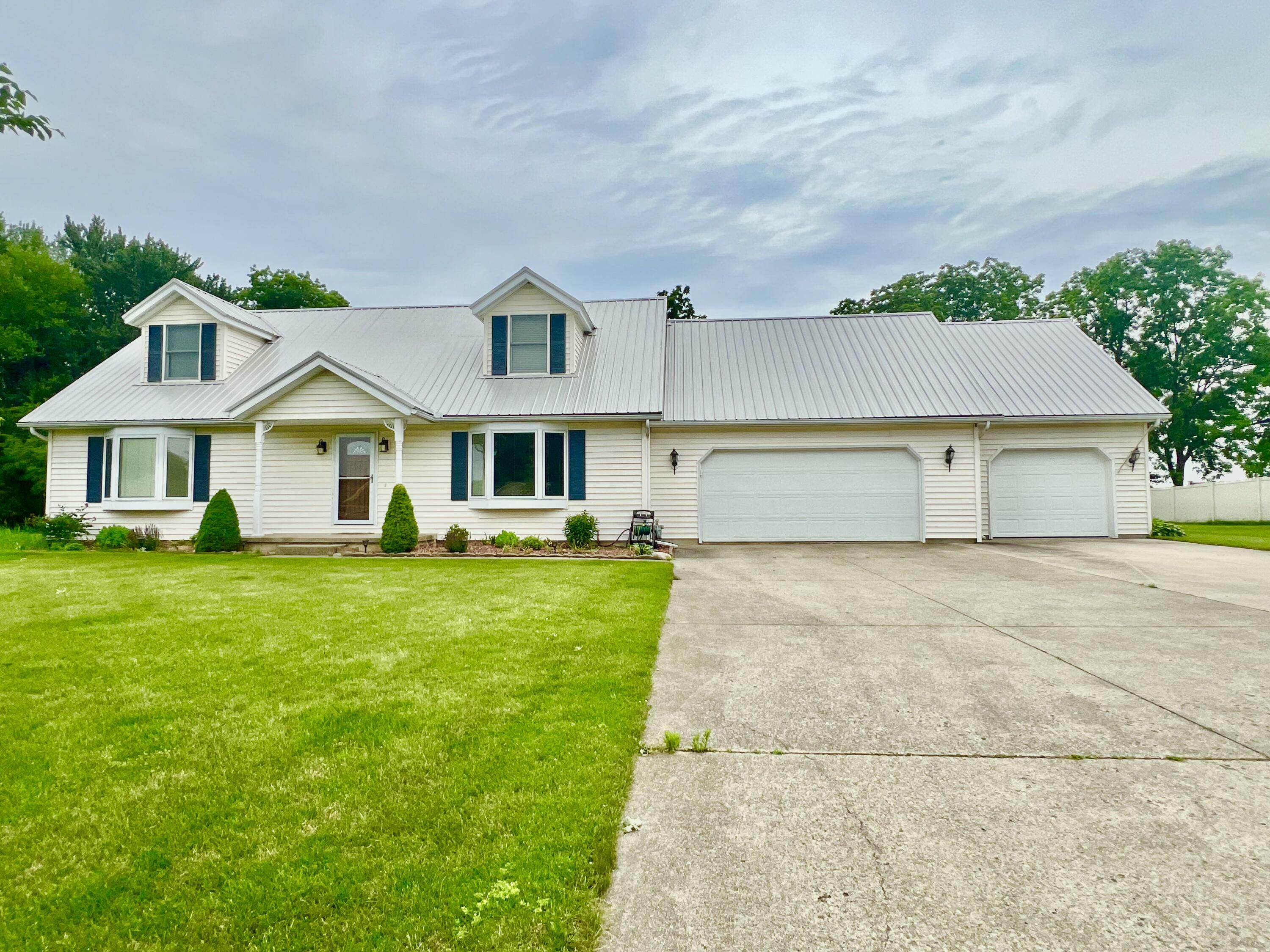Property Photo: 755 Tomahawk Trail MI 49036