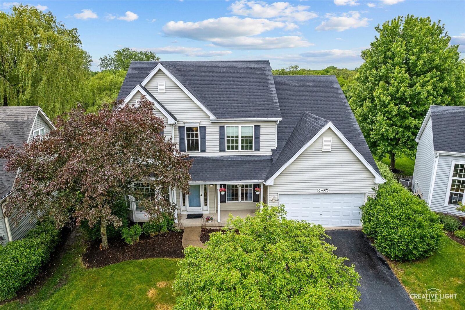 Property Photo:  S970 Newton Square  IL 60134 