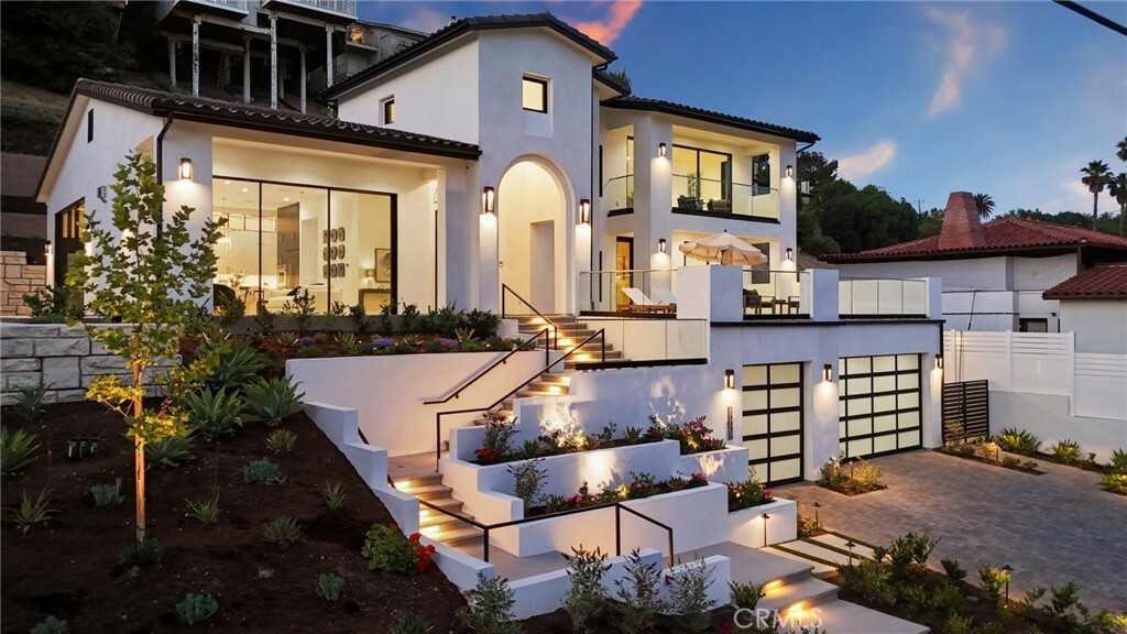 19031 Fowler Avenue  North Tustin CA 92705 photo