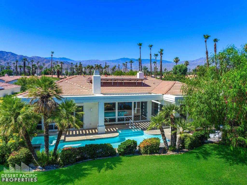 Property Photo: 75070 Muirfield Court CA 92210