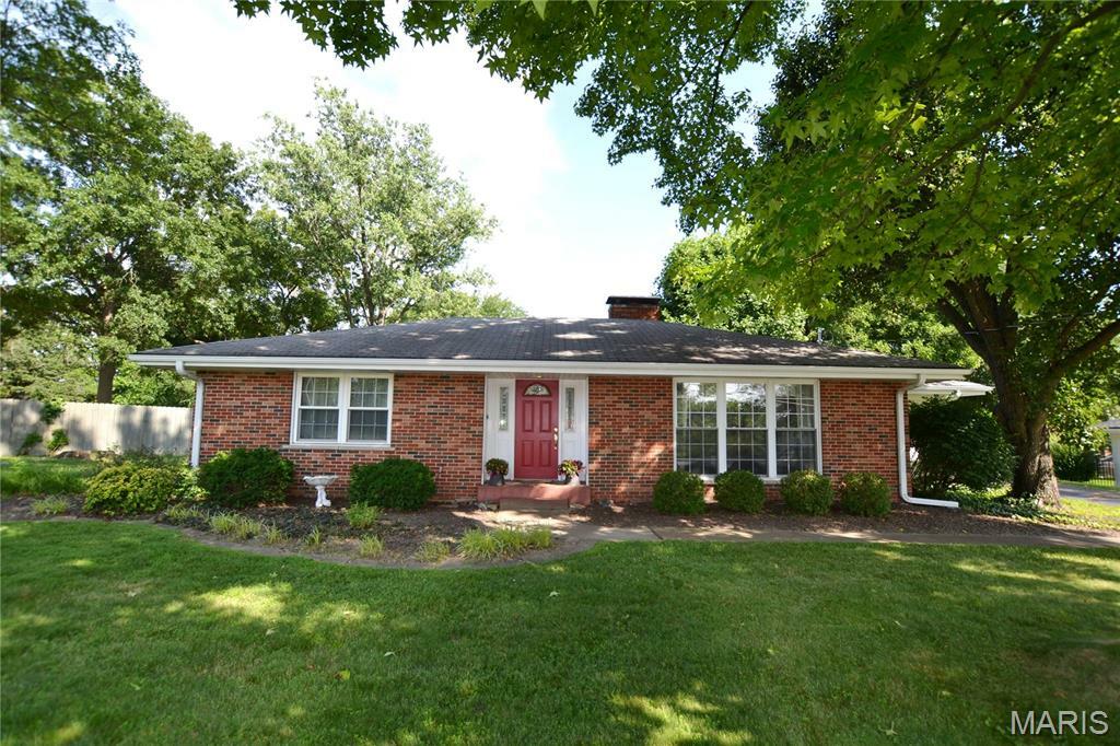 Property Photo: 1406 Marshall Road MO 63122