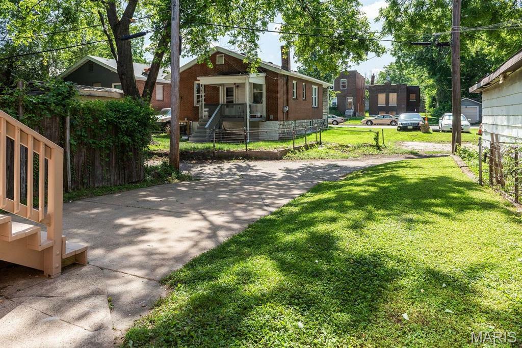 Property Photo:  5418 Virginia Avenue  MO 63111 