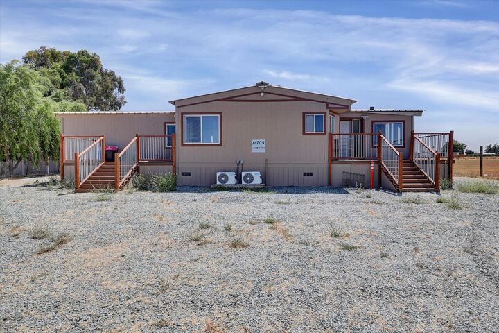 11705 Simmerhorn Road  Galt CA 95632 photo