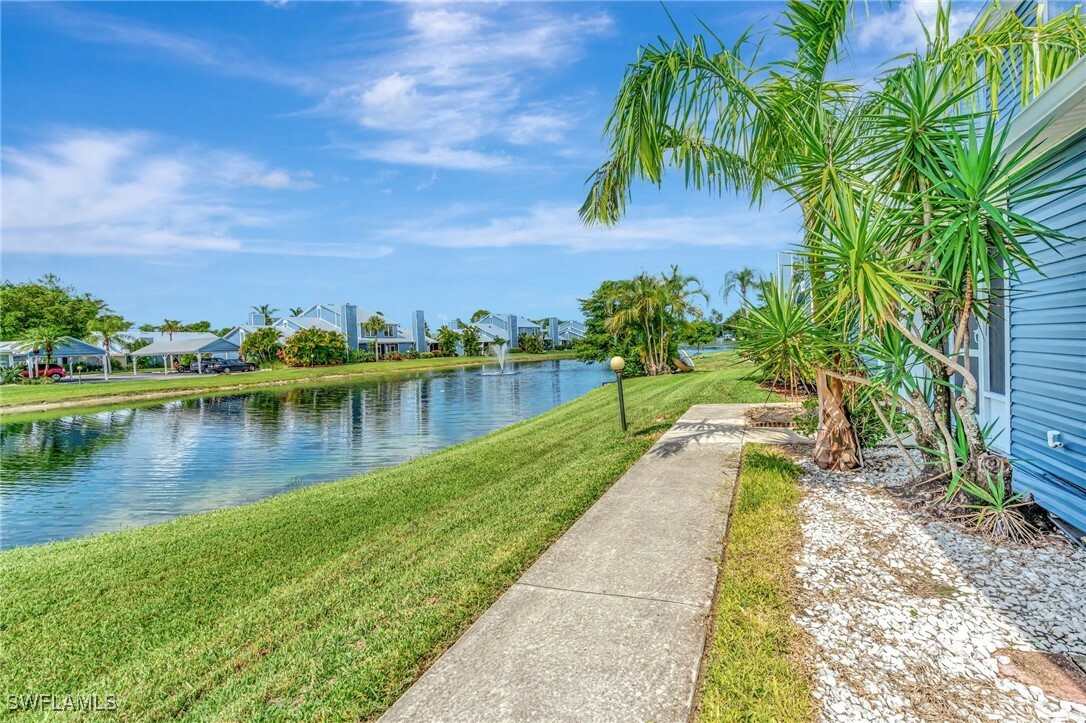 Property Photo: 3385 Timberwood Circle FL 34105
