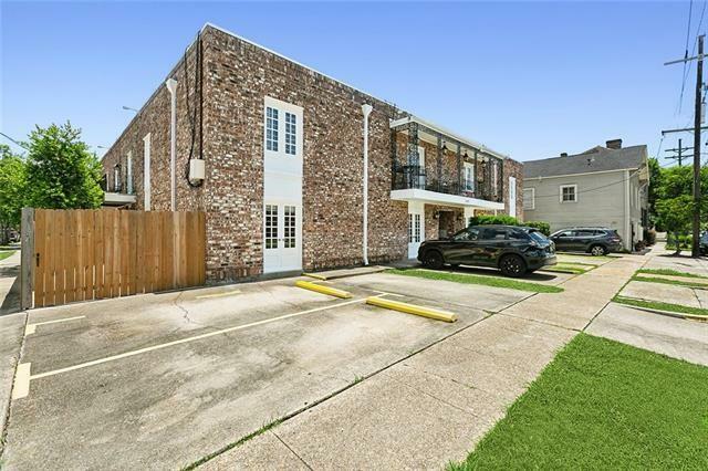 Property Photo:  1419 Milan Street 106  LA 70115 