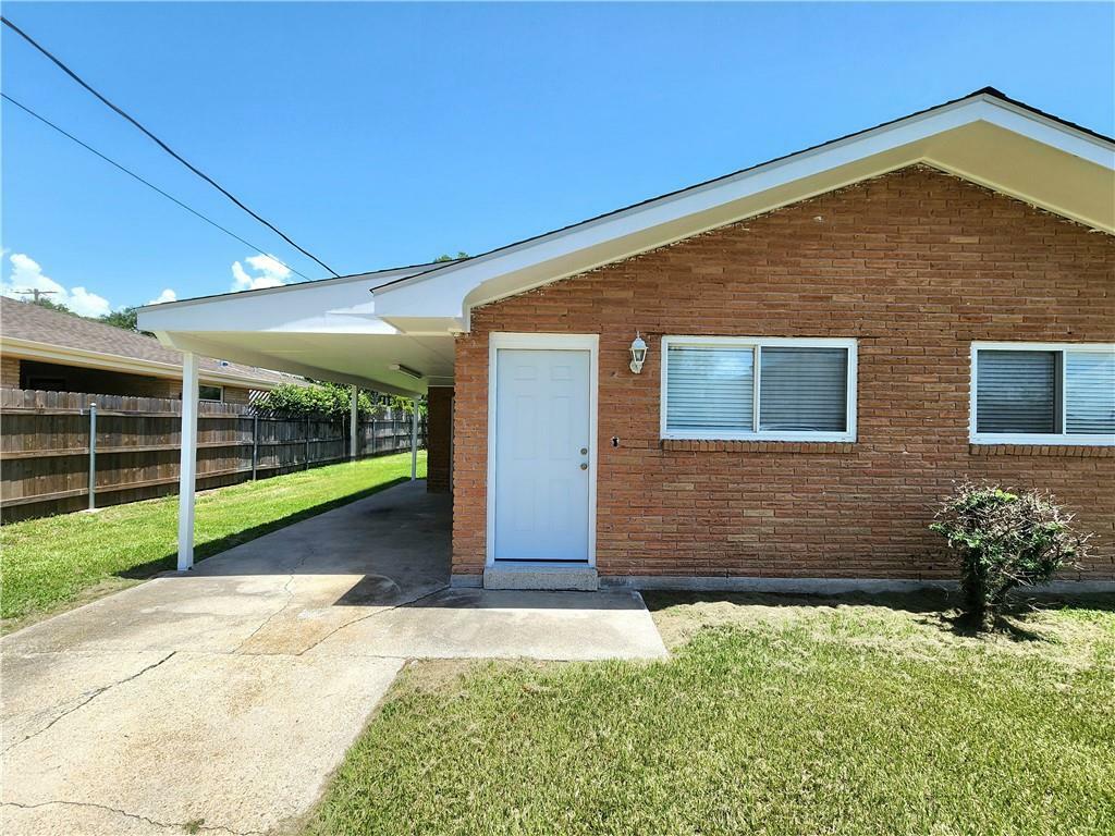 Property Photo: 116 Kappa Street B LA 70037
