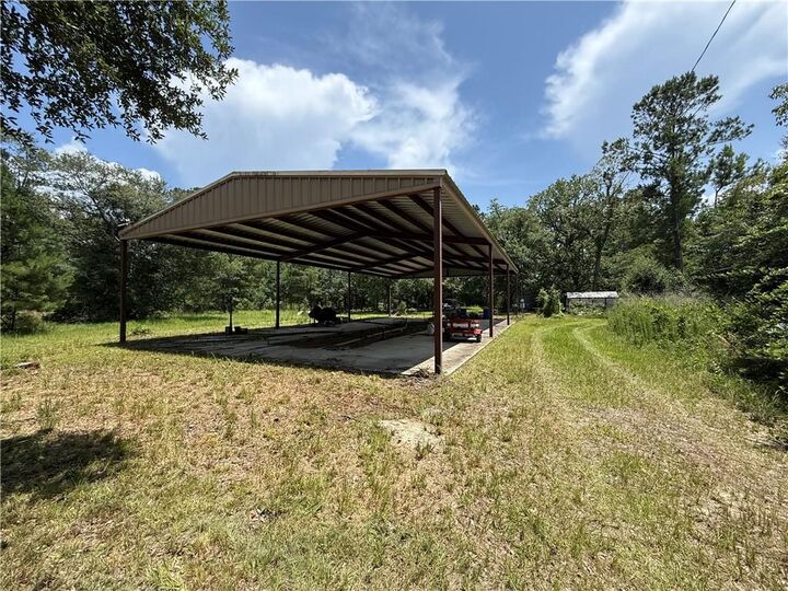 Property Photo:  20004 Gennusa Parkway  LA 70438 