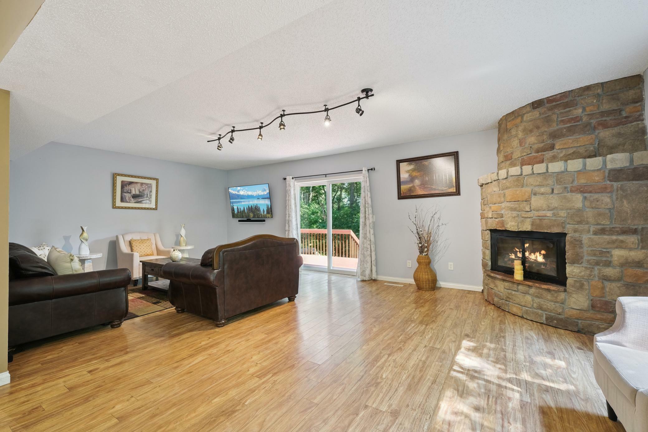Property Photo: 712 Country Place MN 55337