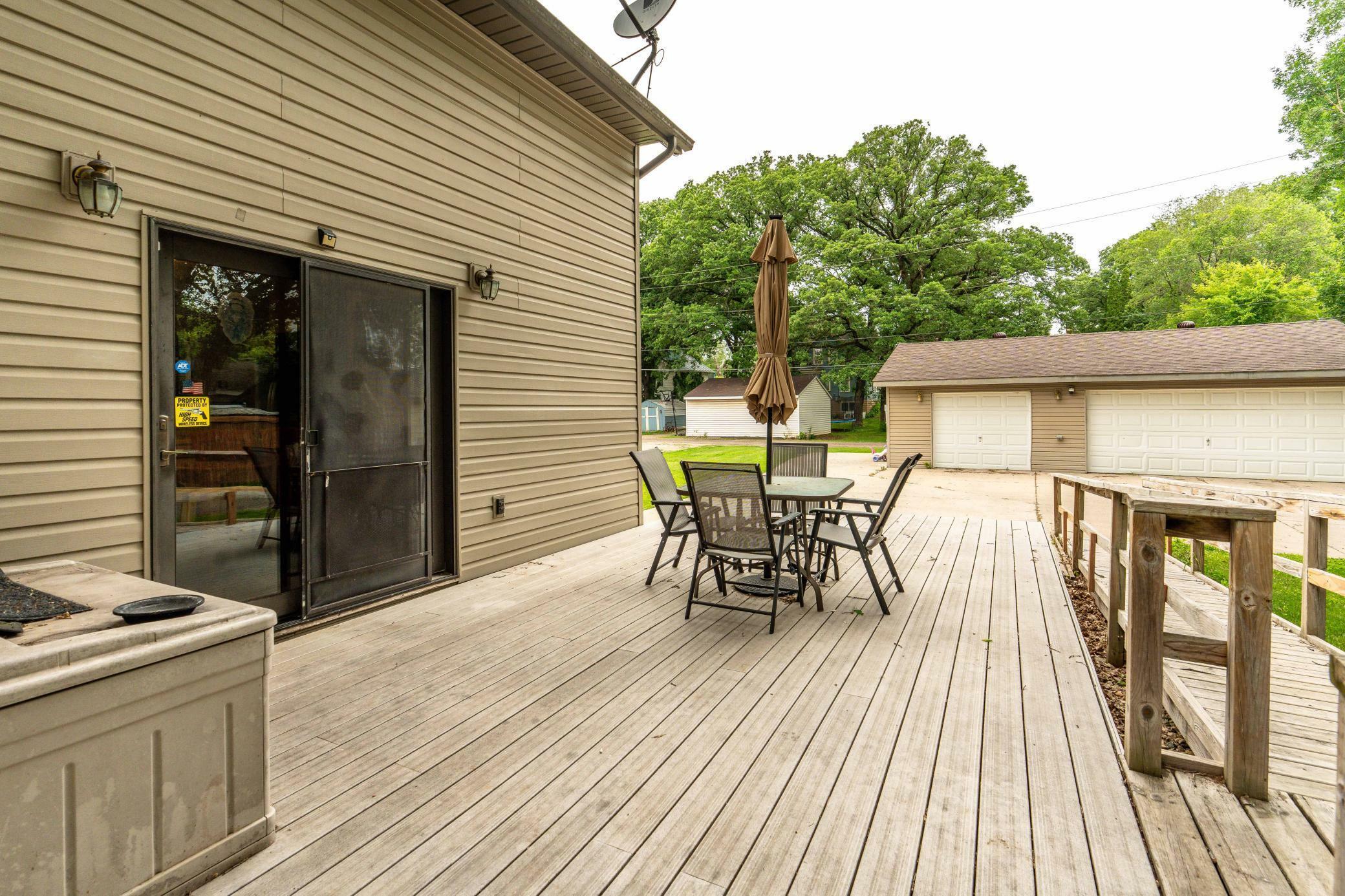 Property Photo: 504 W Laurel Street MN 56537
