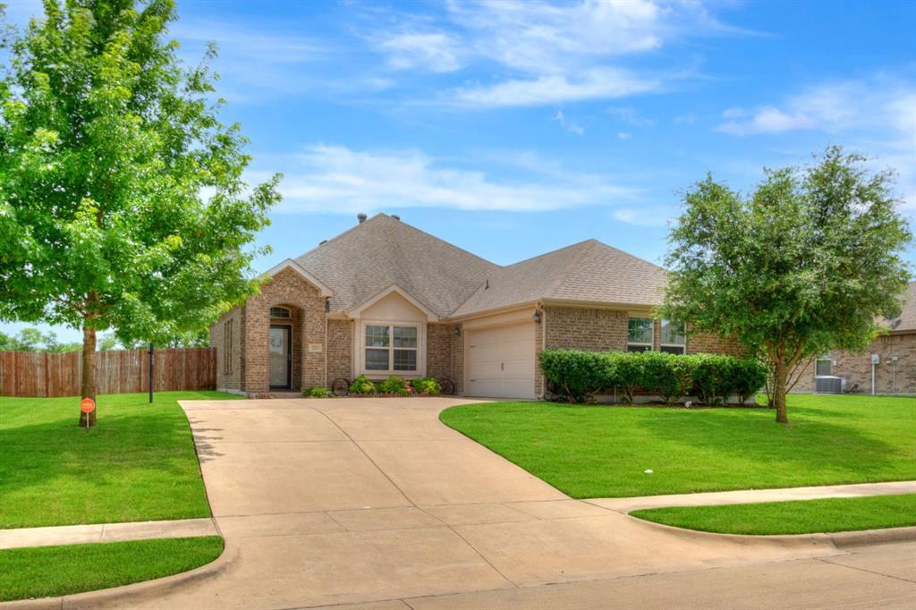 Property Photo: 220 Anthony Lane TX 75154