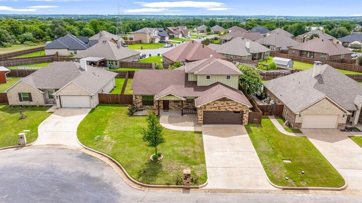 Property Photo: 130 Elk Cove TX 76401