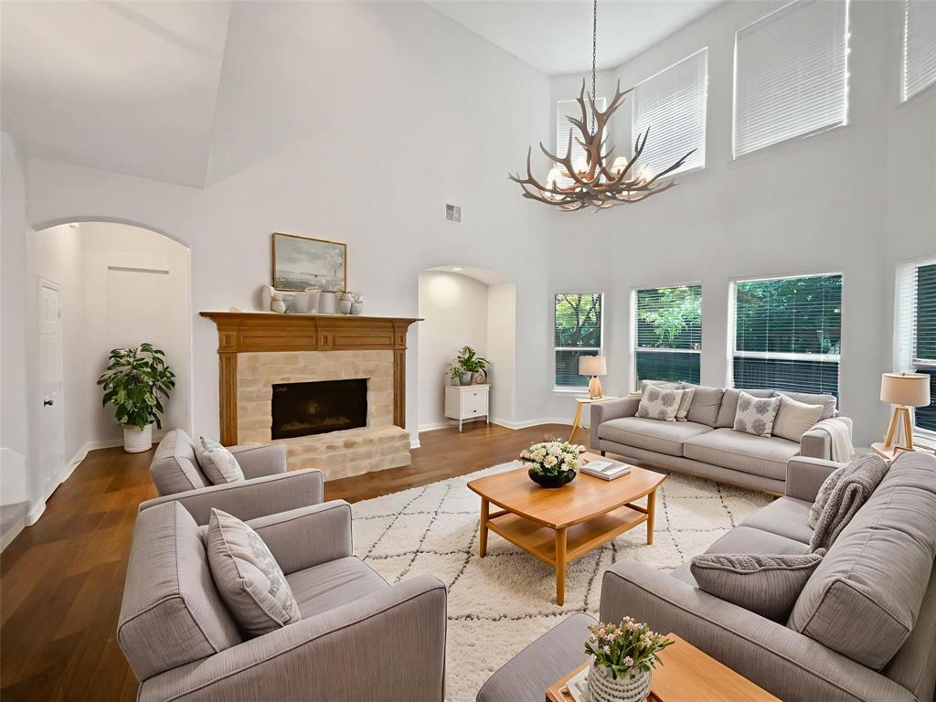 Property Photo: 925 Siena Drive TX 76092