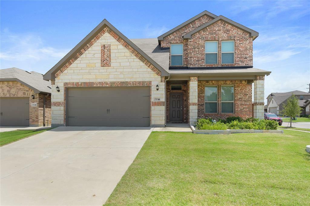Property Photo: 3749 Maroon Creek Road TX 76227