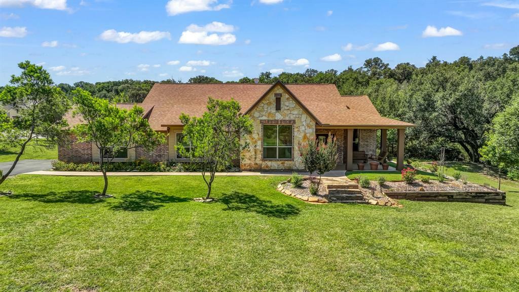 Property Photo: 1510 Balcones Lane TX 76449