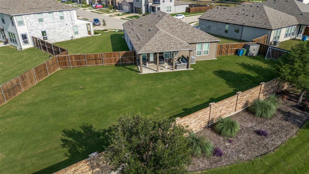 Property Photo: 3000 Aslynn Circle TX 76227