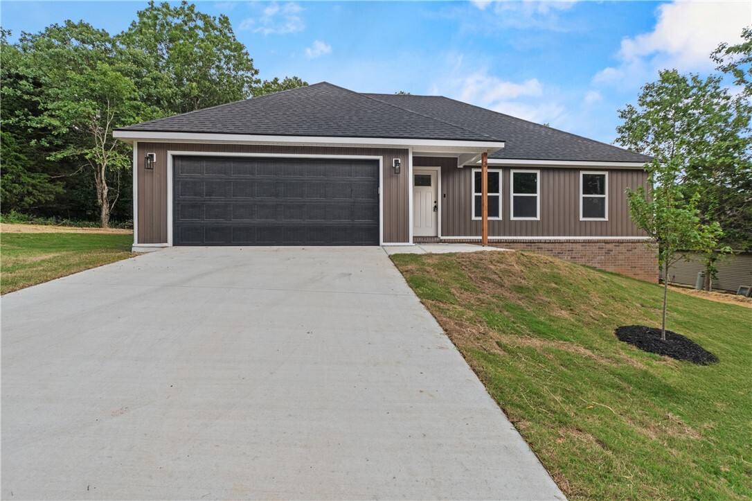 Property Photo: 53 Belgravia Drive AR 72715