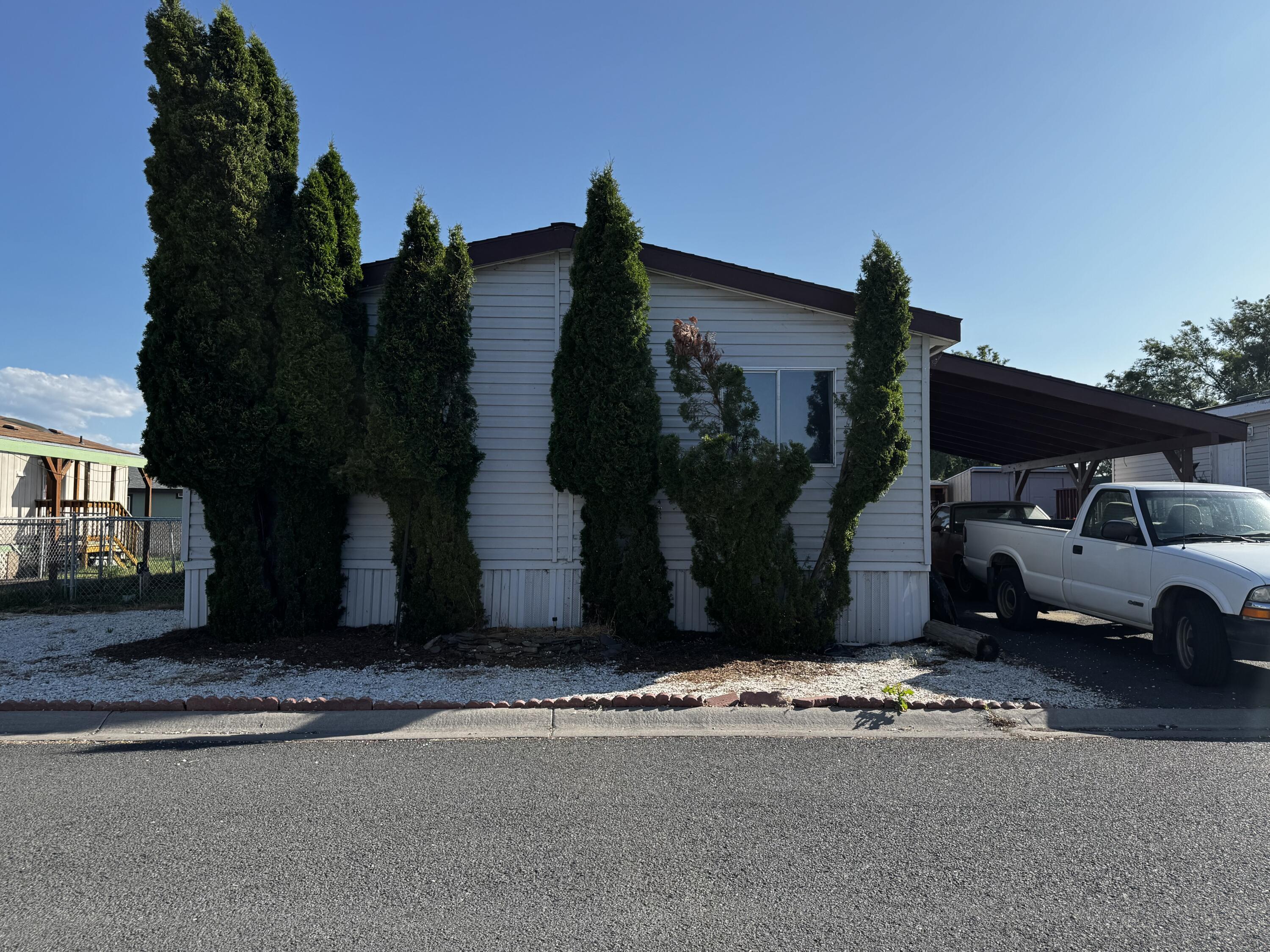 Property Photo: 1663 Greensprings Drive 18 OR 97601