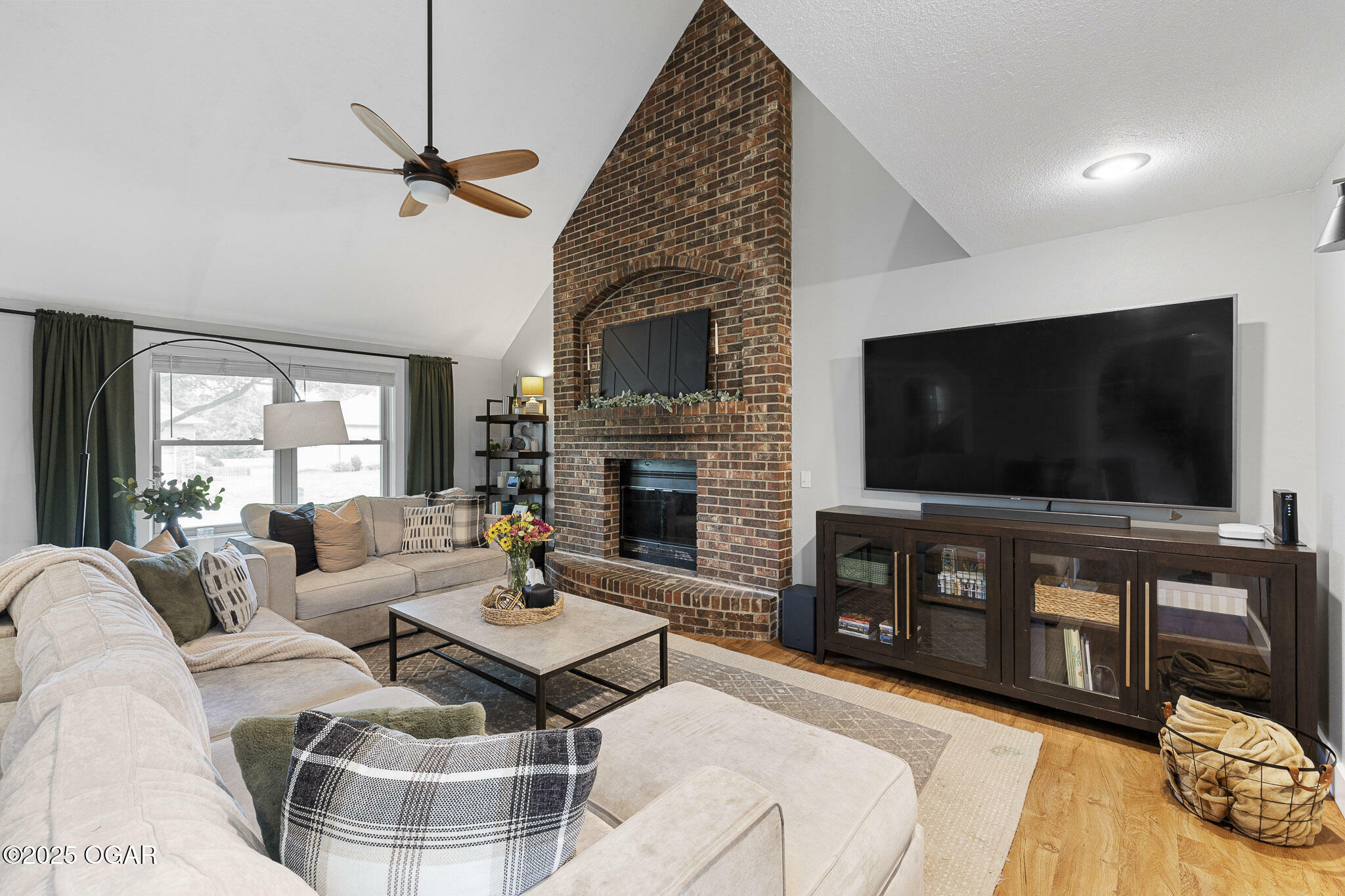 Property Photo: 3502 Hackberry Lane MO 64801