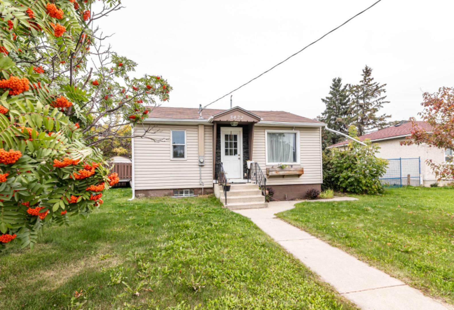 Photo de la propriété: 5422 38 Street AB T4N 0X6