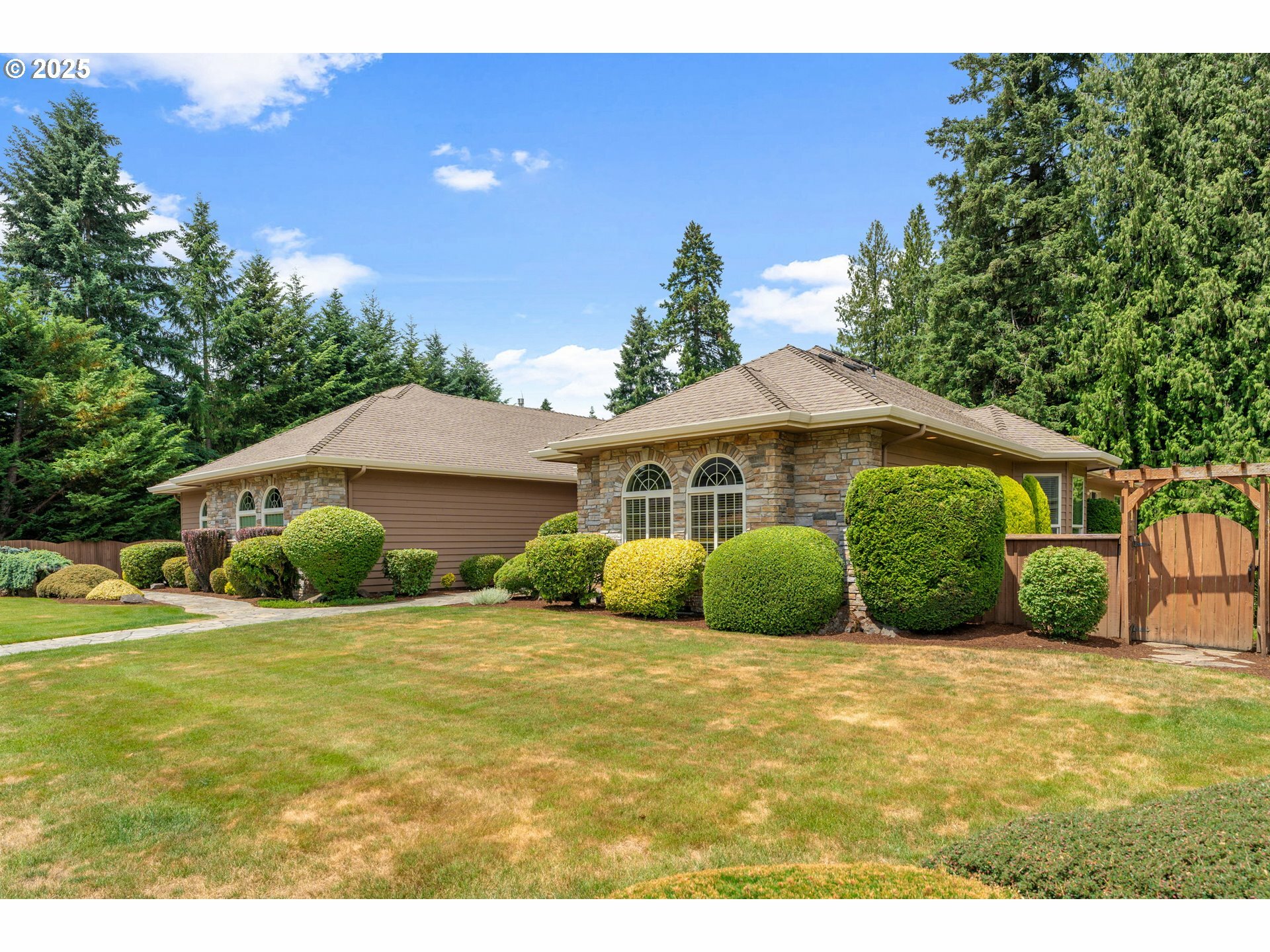Property Photo: 1508 NW 151st St WA 98685