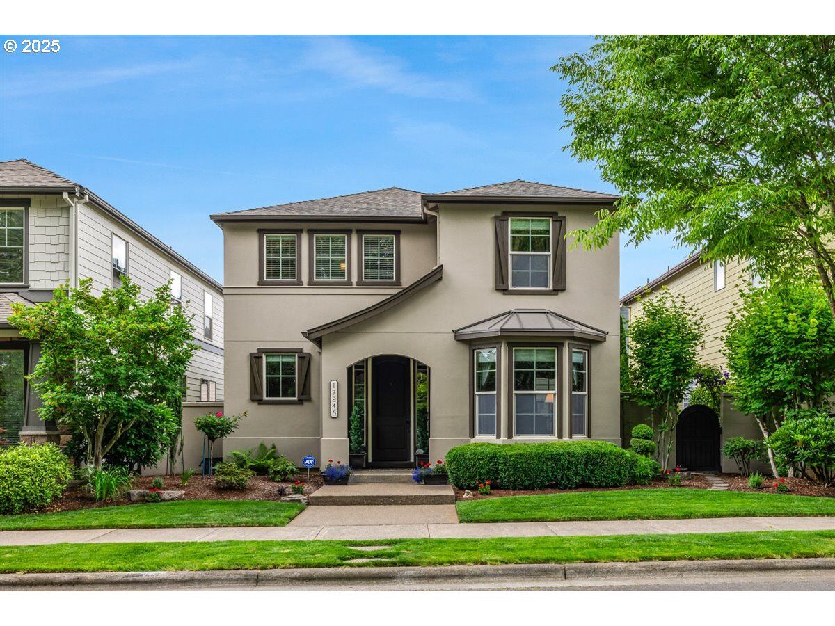 Property Photo: 17245 SW Sonnet Way OR 97224