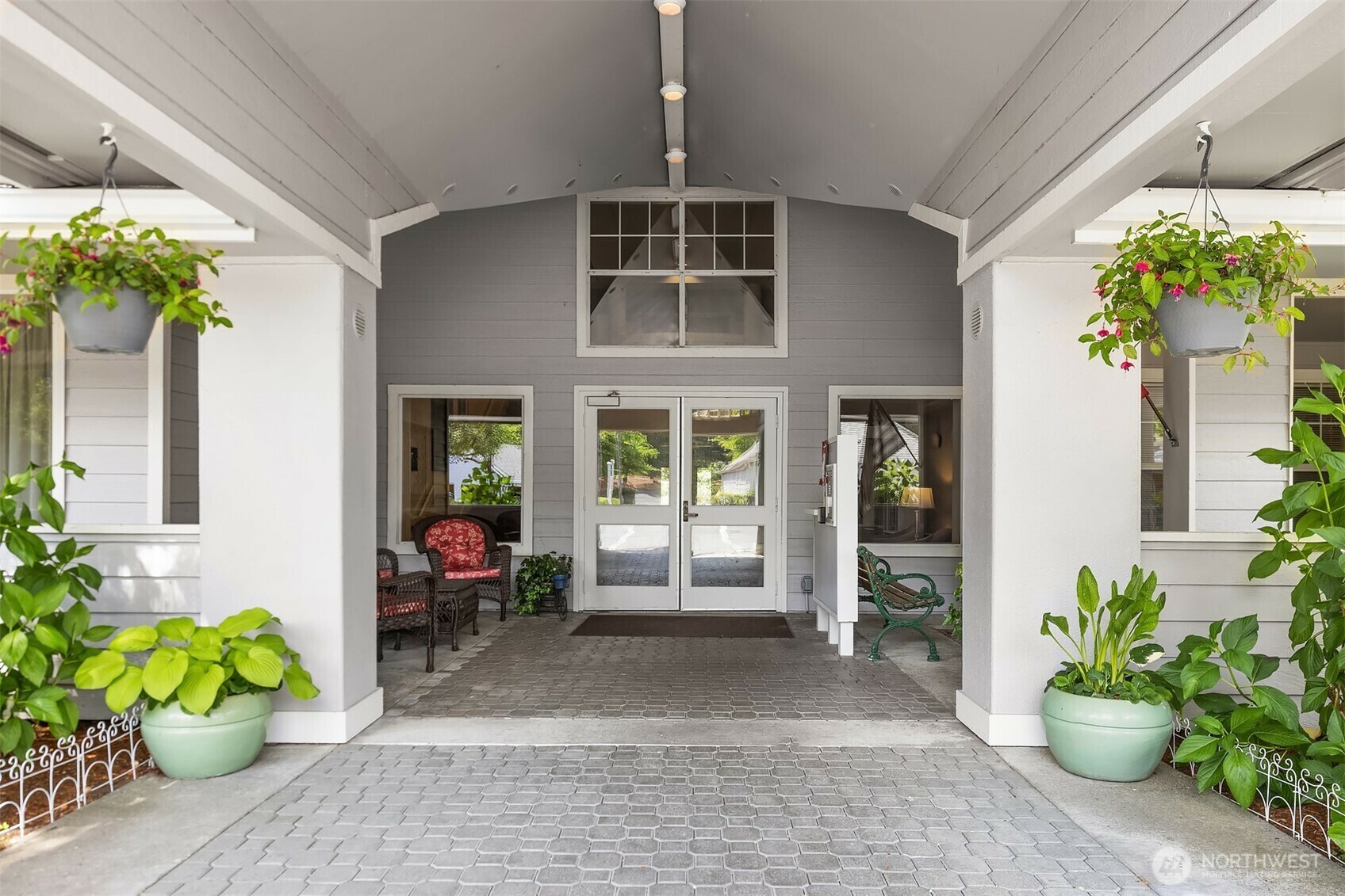 Property Photo: 3941 226 Place SE 313 WA 98029