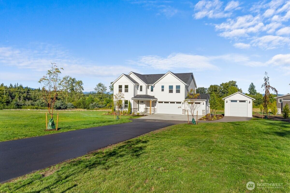 Property Photo: 17829 11th Avenue NE WA 98223