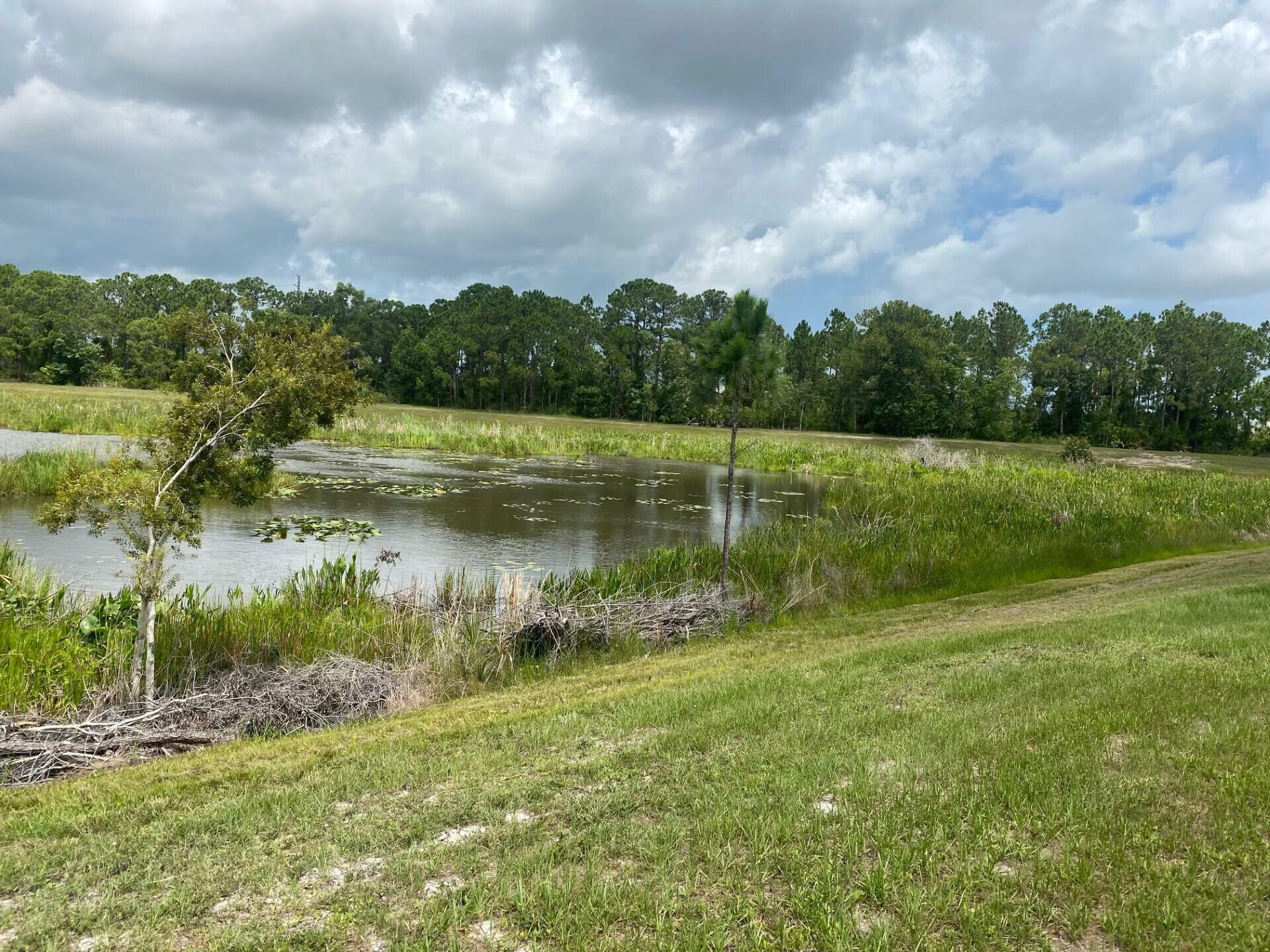 Property Photo: 5522 NW Cordrey Street FL 34986