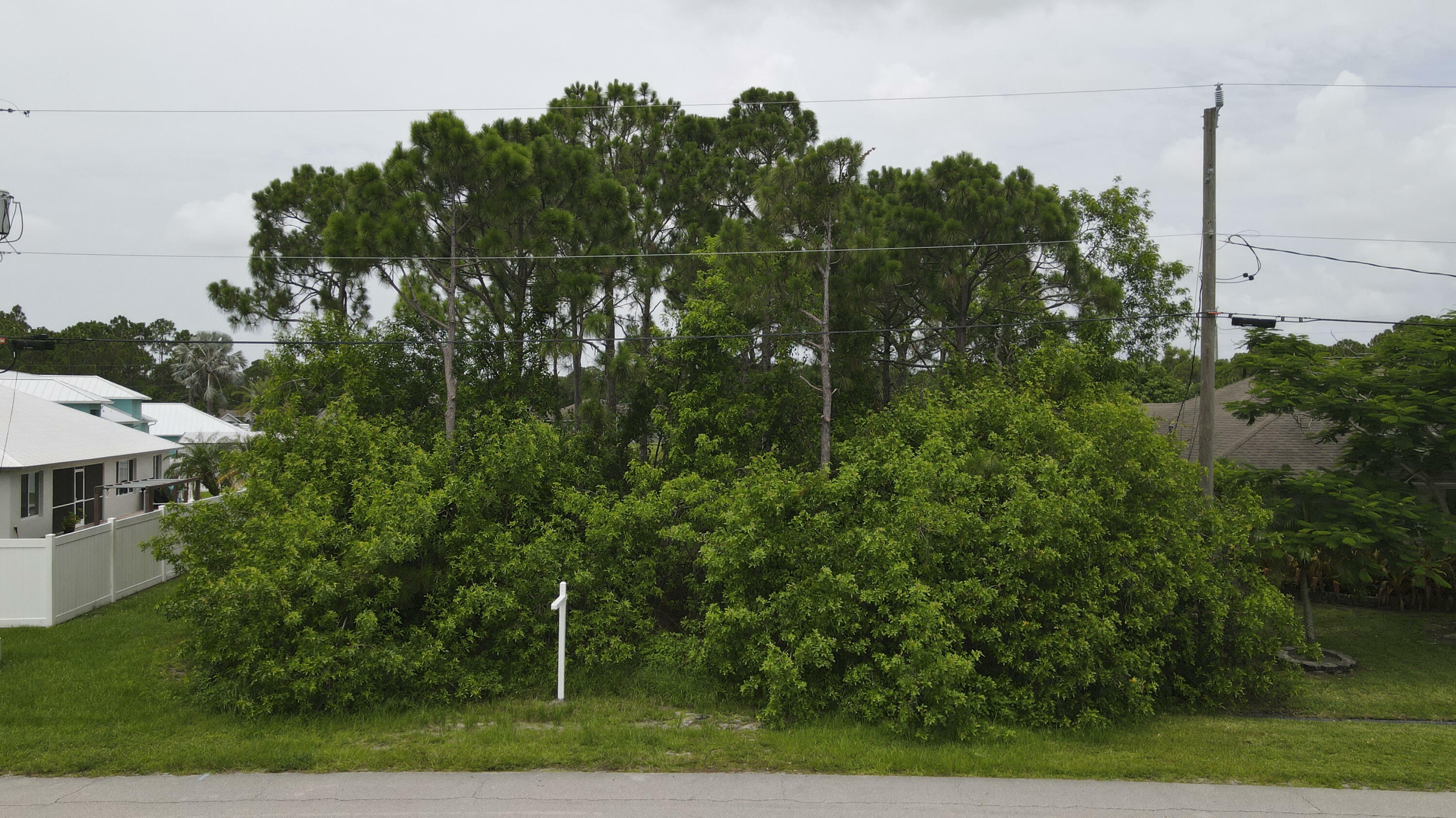 Property Photo:  5522 NW Cordrey Street  FL 34986 