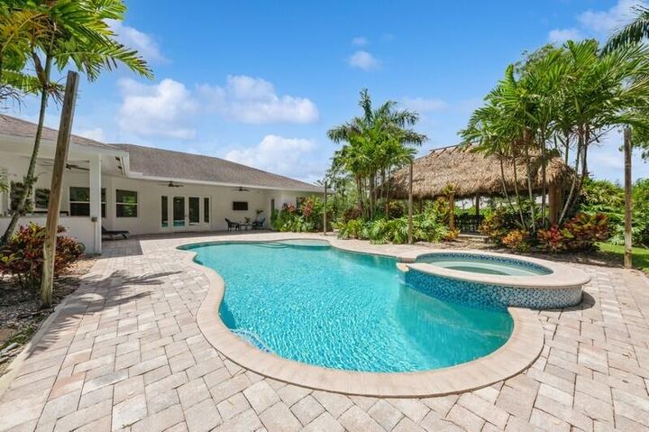 Property Photo:  15214 87th Trail N  FL 33418 