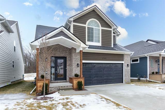27602 Maryjane Lane E  Chesterfield Twp MI 48047 photo