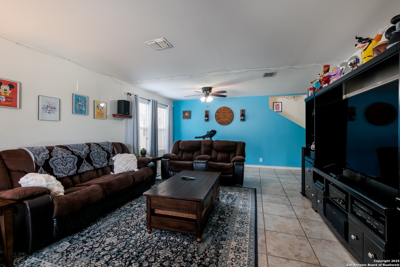 Property Photo: 11703 Oakbrooke Hill TX 78254