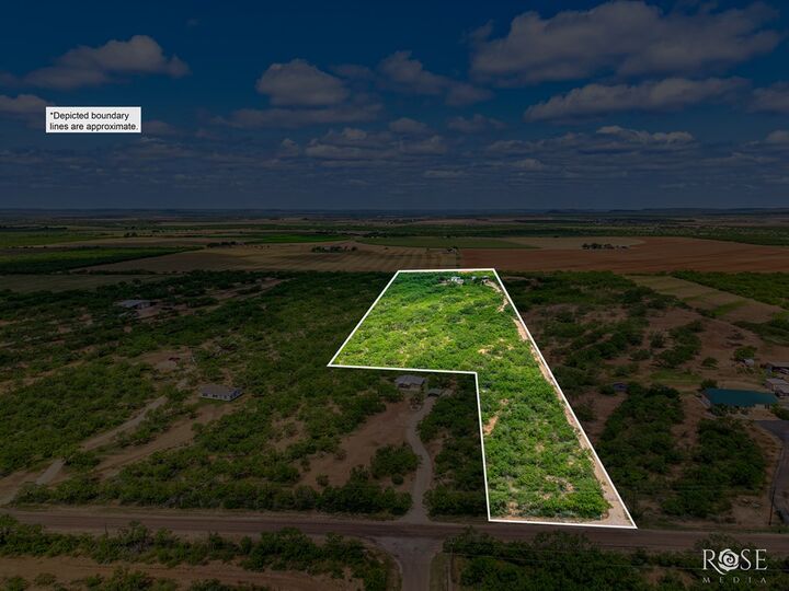 Property Photo: 11483 N Grape Creek Rd TX 76901