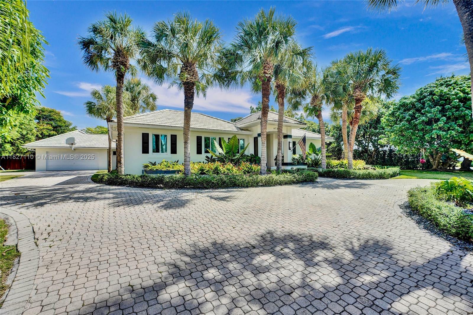 Property Photo: 6731 SW 138th St FL 33158