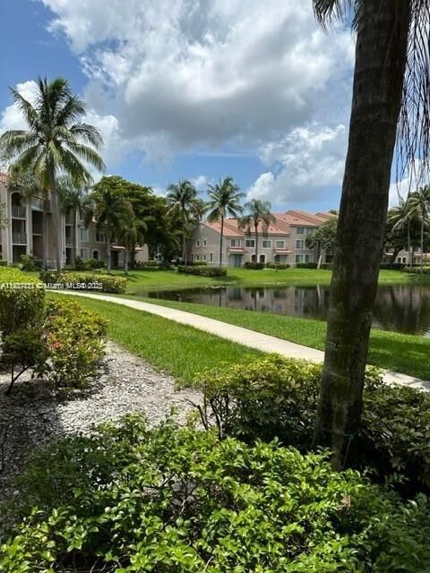 Property Photo:  12148 Saint Andrews Pl 104  FL 33025 
