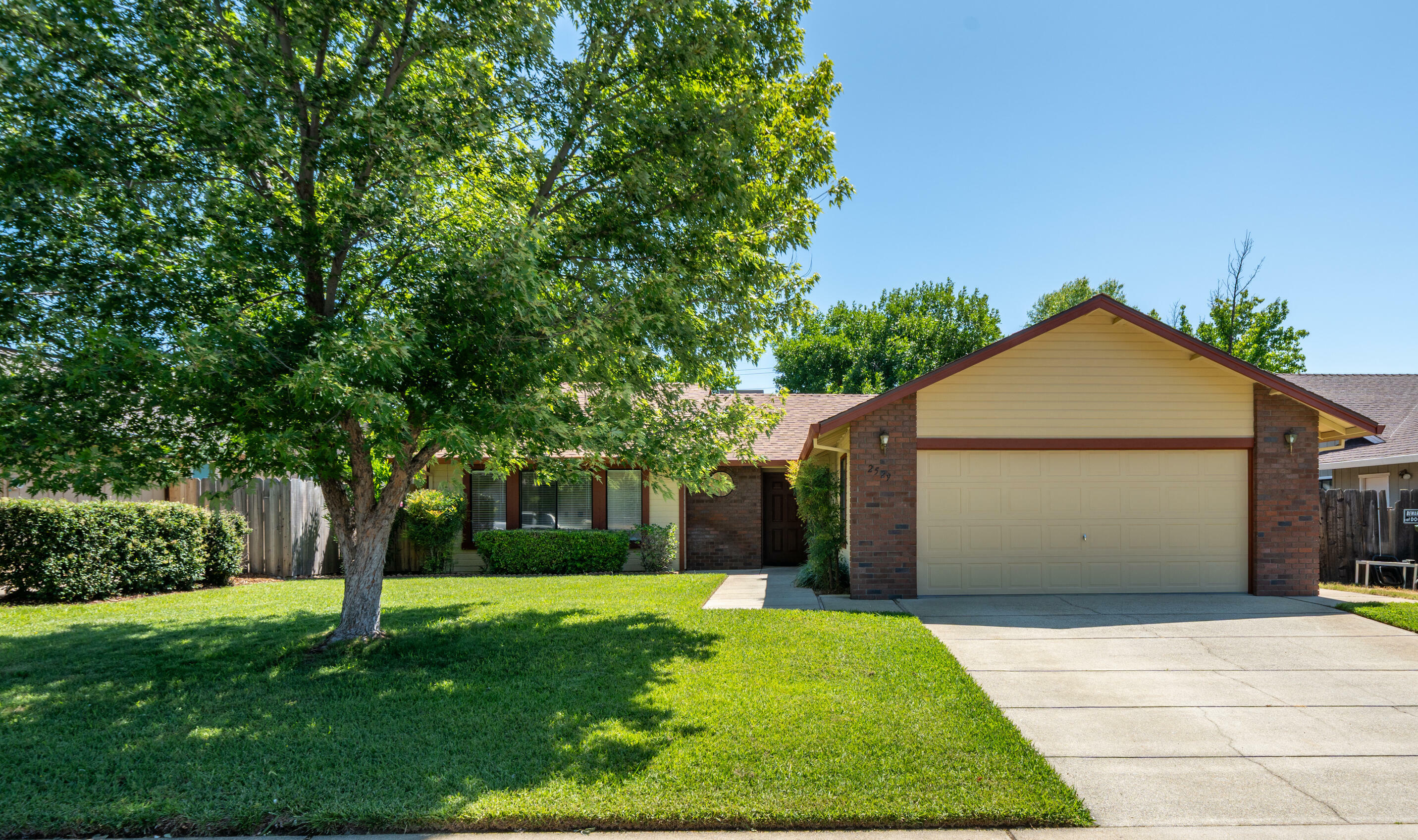 2529 Candlewood Drive  Redding CA 96003 photo