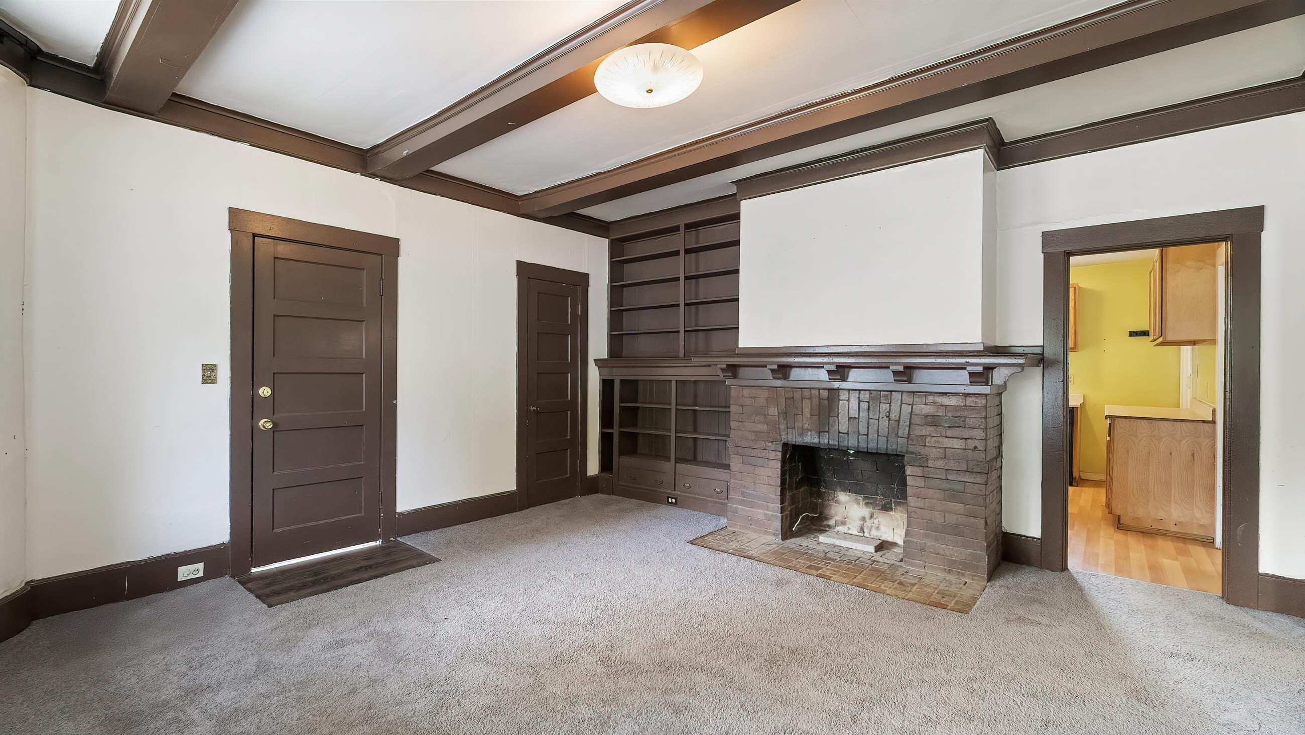 Property Photo: 1622 W 10th Ave WA 99204