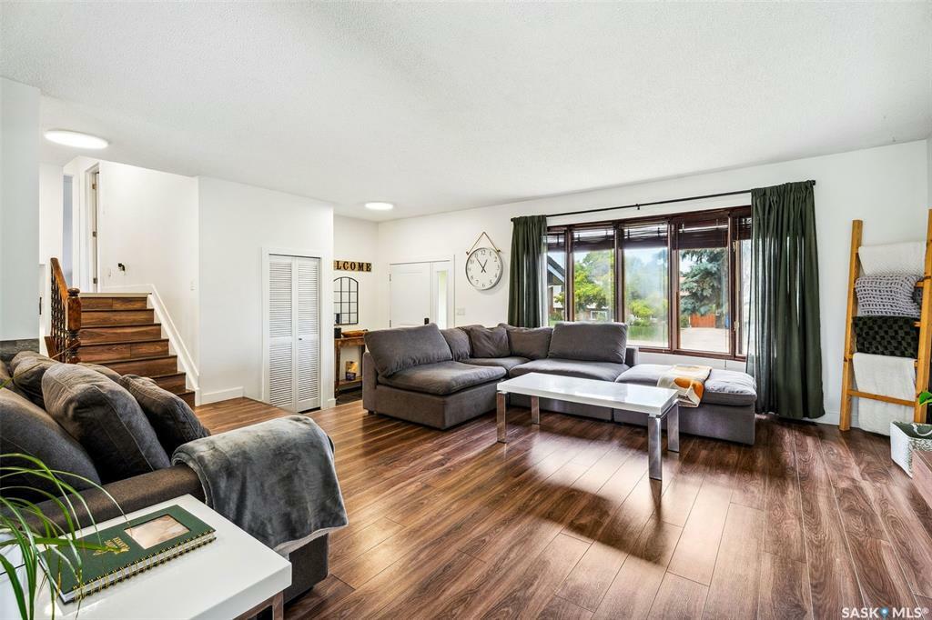 Property Photo:  3408 Jordan Drive  SK S6V 6Y4 