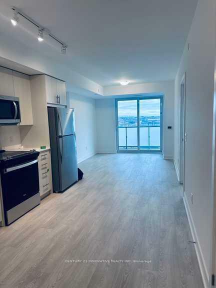 Property Photo: 2545 Simcoe Street N 618 ON L1L 0W3