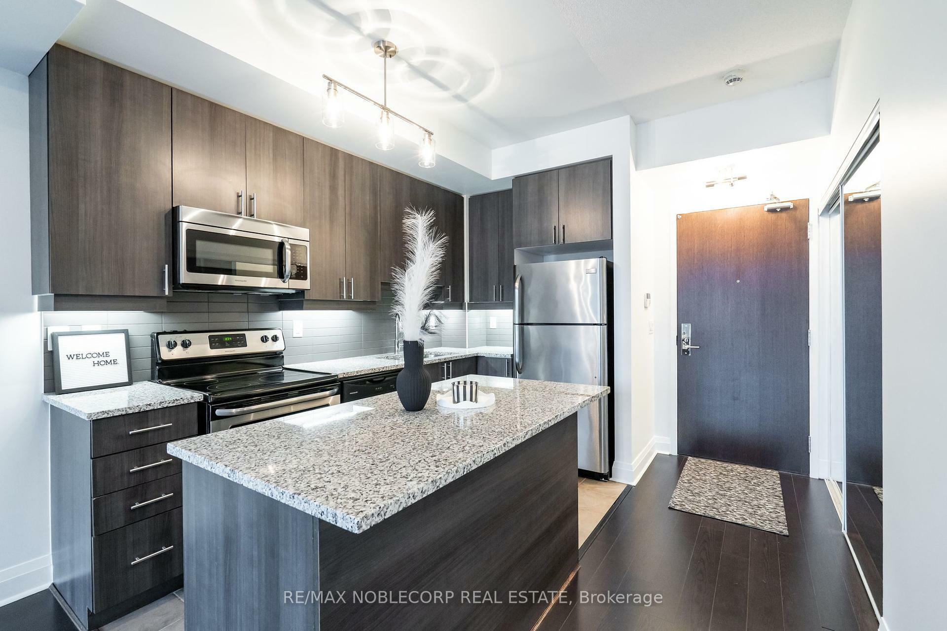 Property Photo: 1185 The Queensway Avenue 331 ON M8Z 0C6