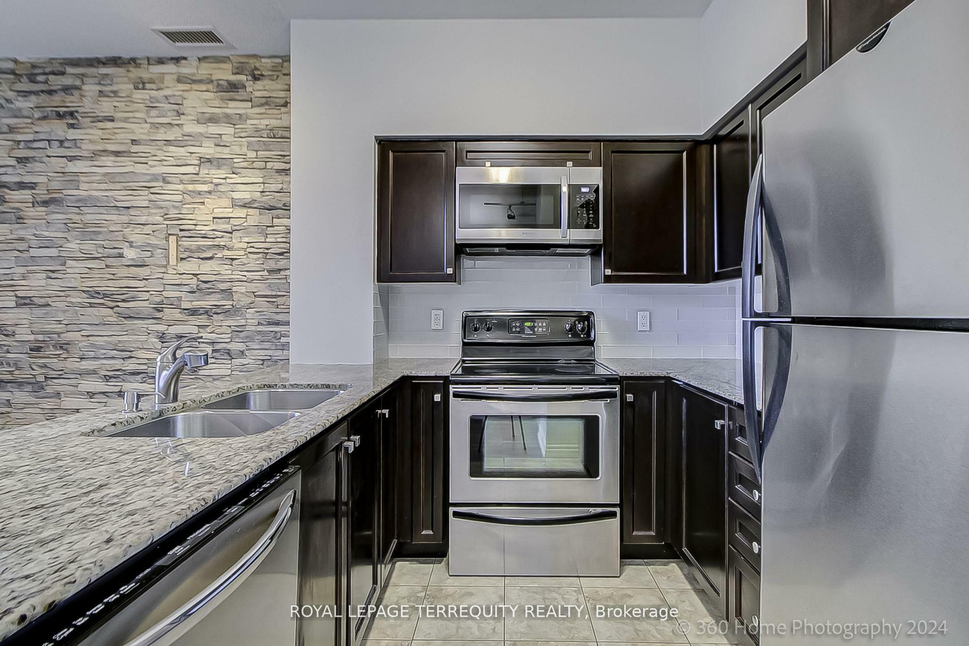 Property Photo: 2772 Keele Street 101 ON M3M 0A3