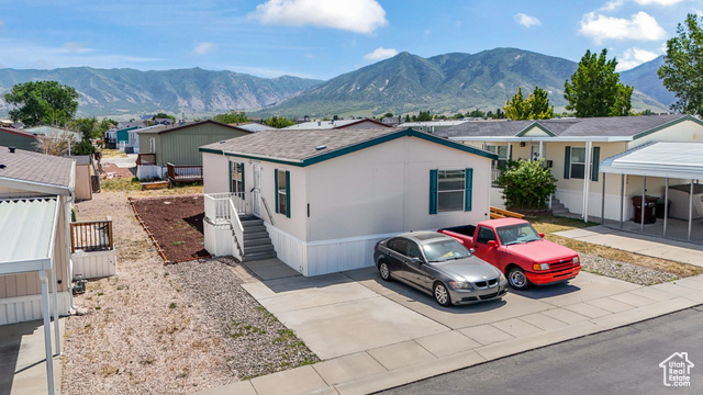 Property Photo: 1716 N 150 E UT 84074