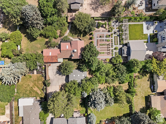 Property Photo: 2184 E Bendamere Cir UT 84109