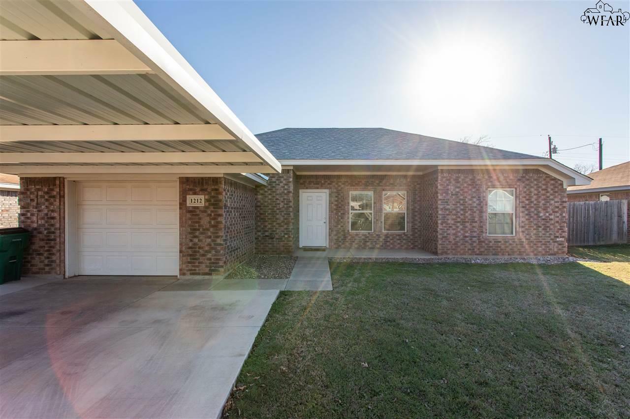 Property Photo:  1212 Newman Avenue  TX 76367 
