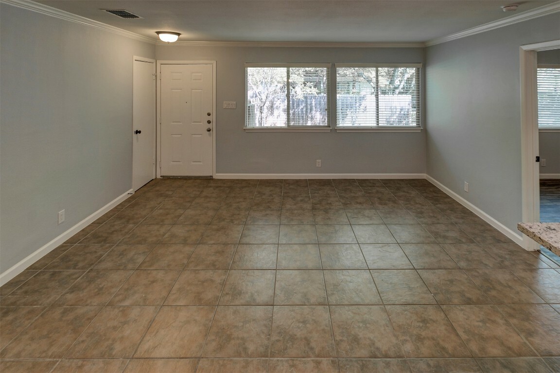 Property Photo:  800 Osage Drive A  TX 78641 
