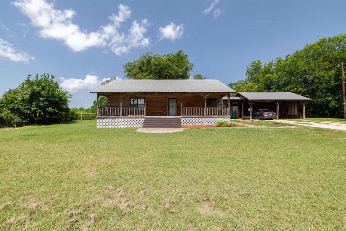Property Photo:  3106 S Main Street  TX 76574 