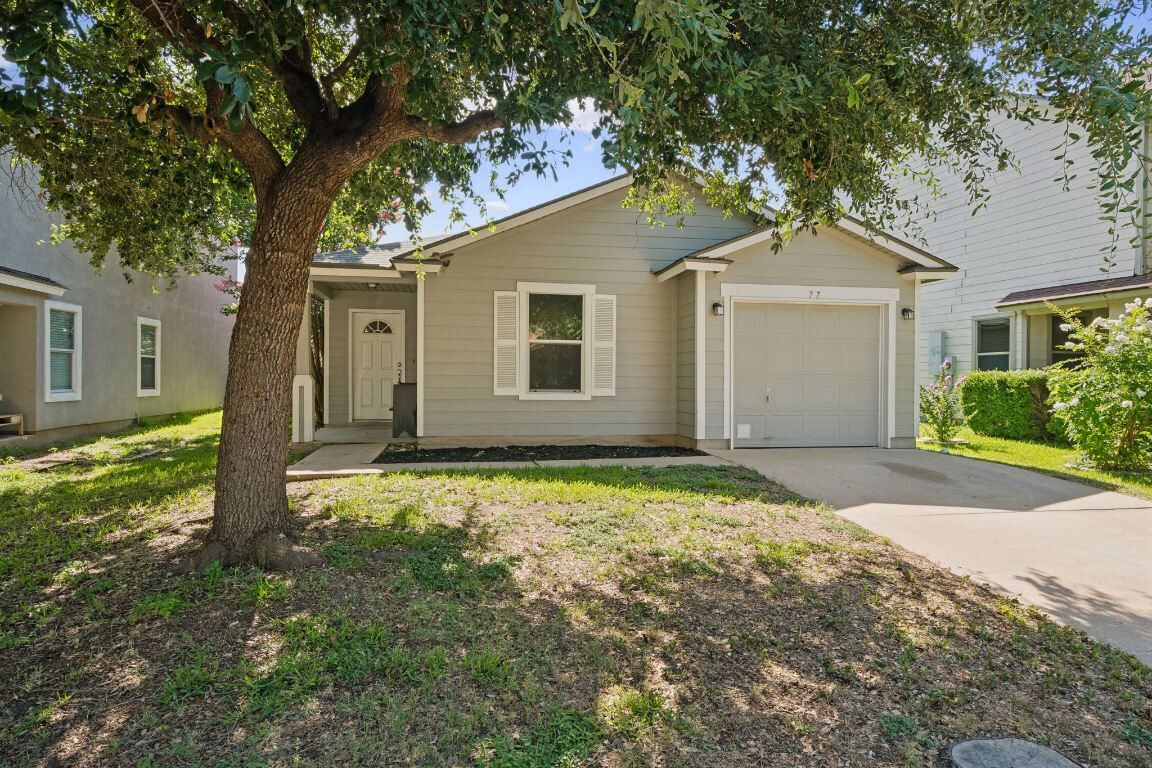 Property Photo:  77 Jan Lane  TX 78626 